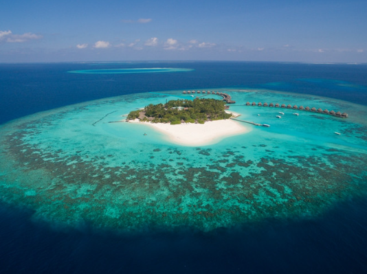 <蓝色美人蕉岛>马尔代夫美人蕉岛4晚6日游 沙屋+水屋 快艇上岛